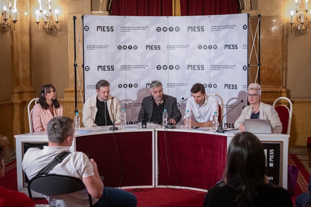 Panel o značaju kulture i umjetnosti u ratu
