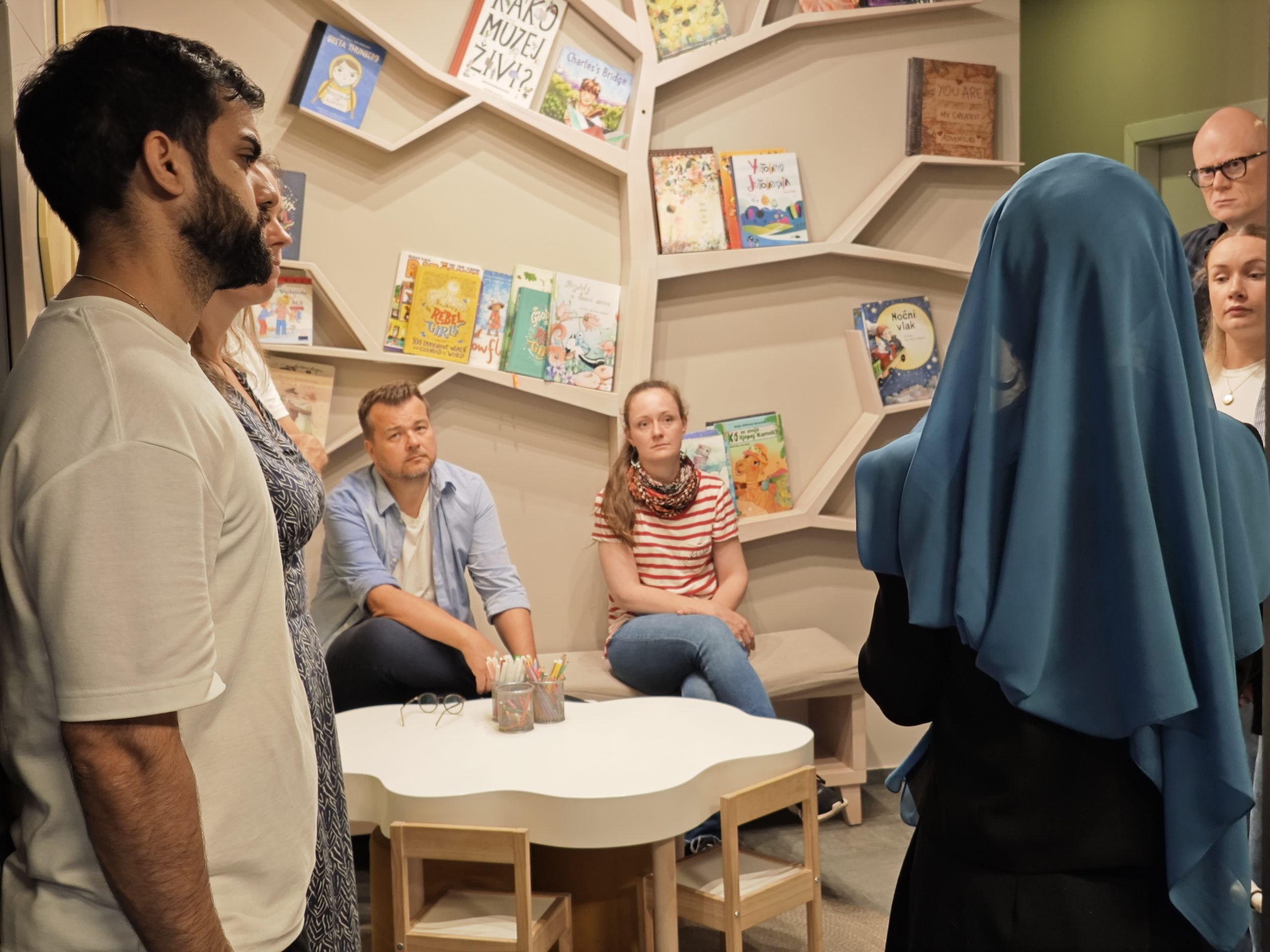 Teaching Difficult Histories Through Objects and Emotions
